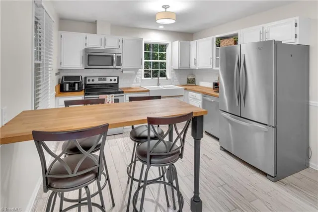 $299,900 | 1564 Walker Road, Asheboro, NC 27205