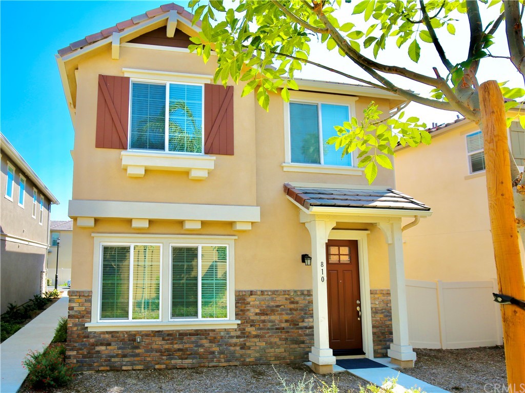 810 West Orchard Street Rialto, CA 92376 - Photo 1 of 1 Front