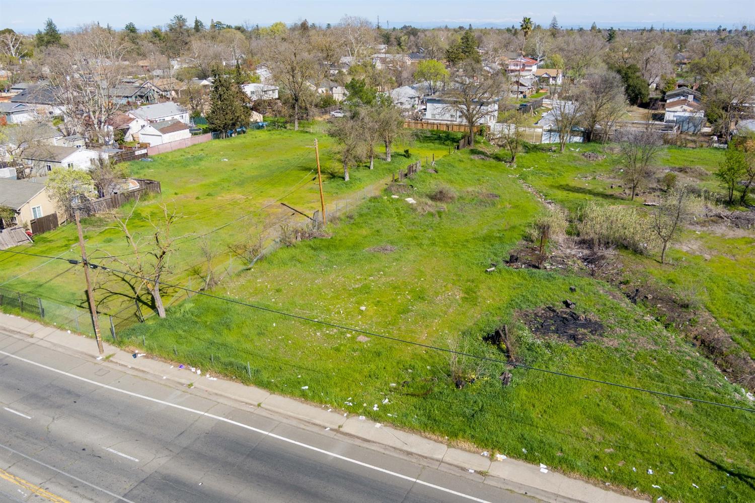 3040 Rio Linda Boulevard Sacramento, CA 95815 - Photo 5 of 19 a view of a city