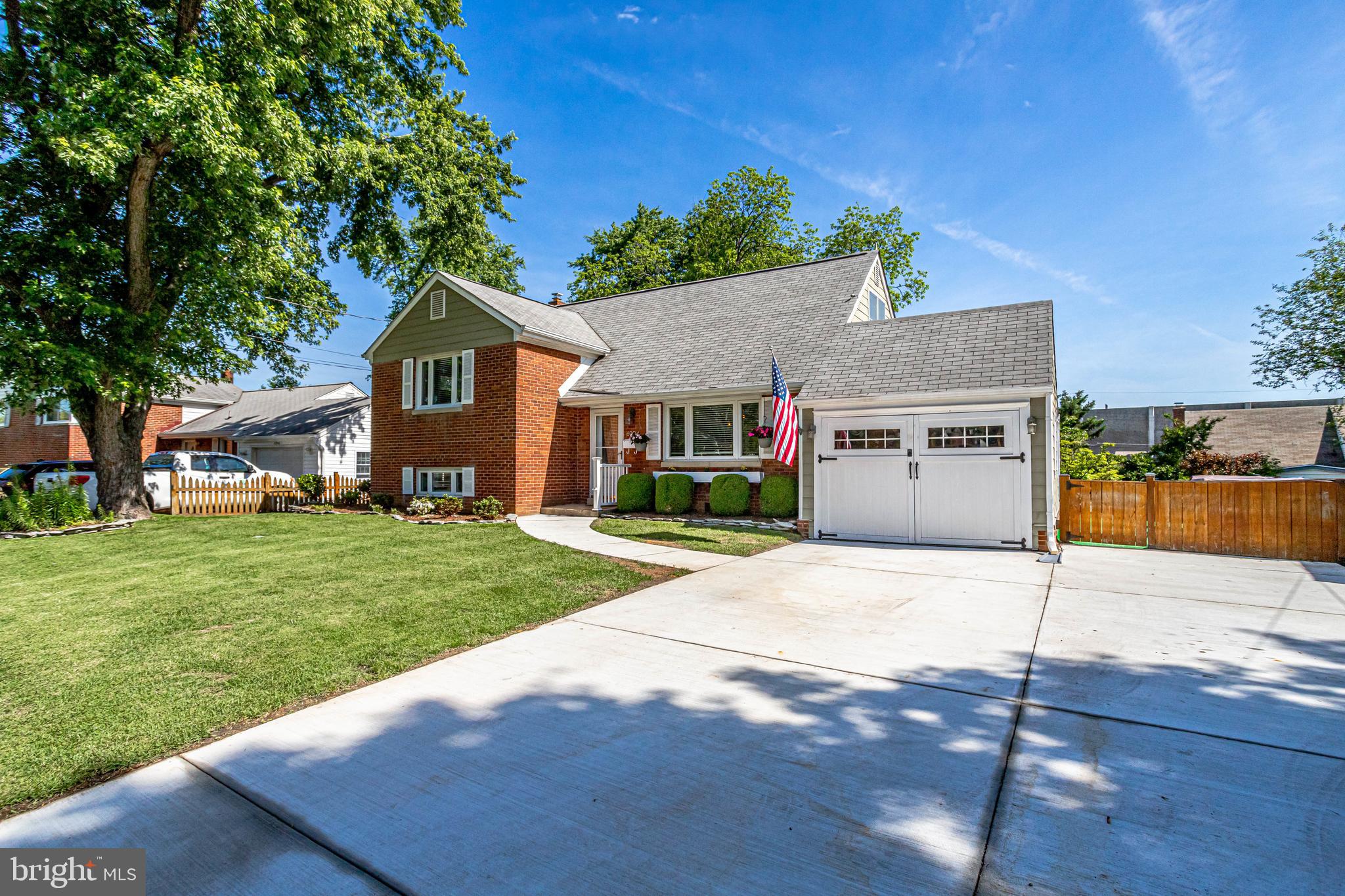 6904 Inverness Drive Springfield, VA 22150 - Photo 1 of 54 Stunning Home - Definite Pride of Ownership