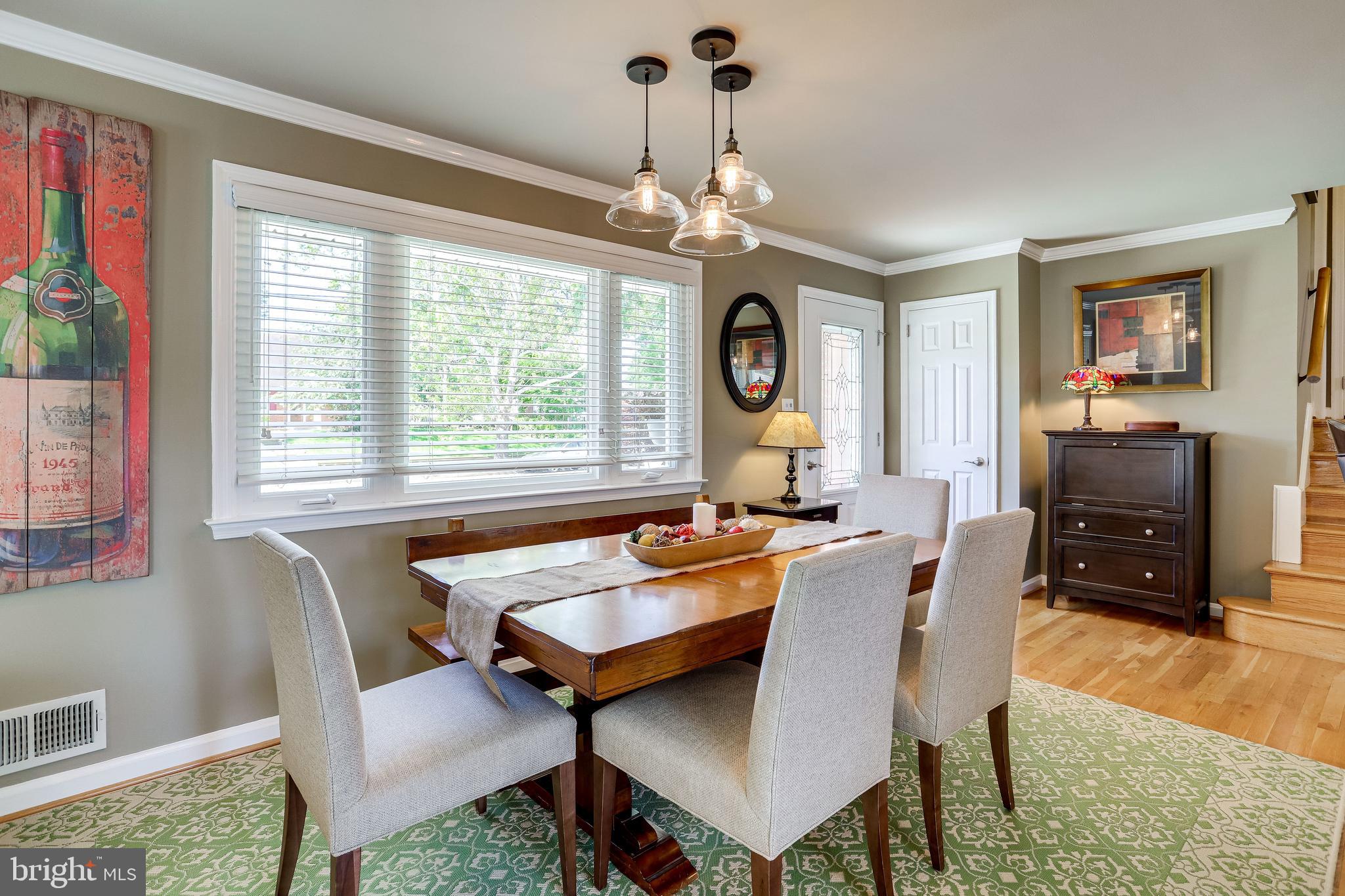 6904 Inverness Drive Springfield, VA 22150 - Photo 8 of 54 Plenty of Windows to Let in Loads of Light