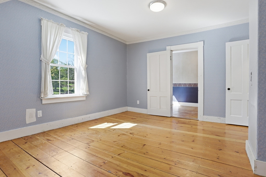 7 Chamberlain Road Westford, MA 01886 - Photo 23 of 37 Gallery Image 23