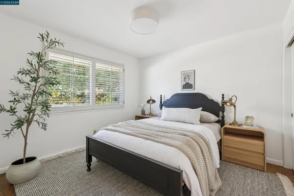 $1,849,000 | 284 Scofield Drive, Moraga, CA 94556