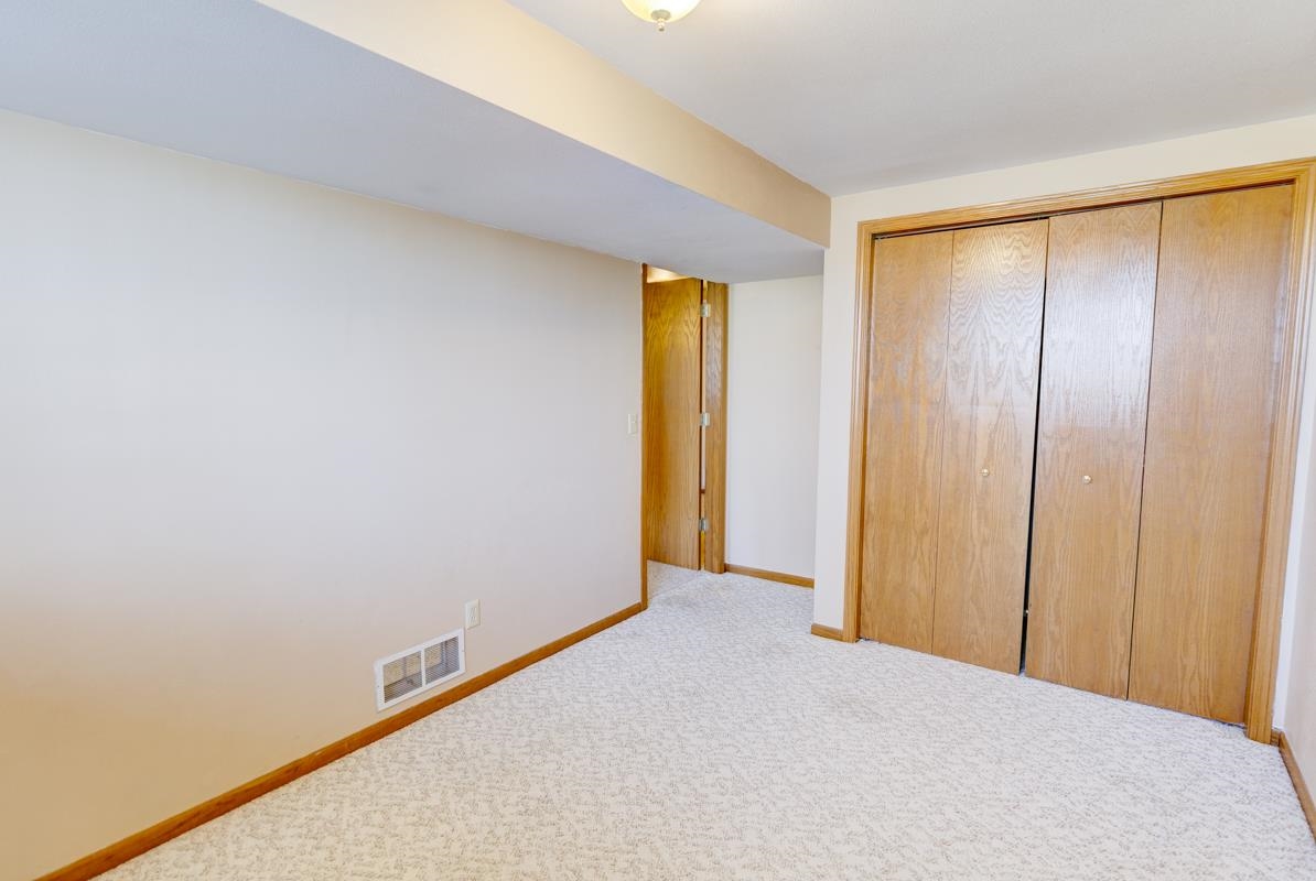 403 Hanson Road Stoughton, WI 53589 - Photo 19 of 30