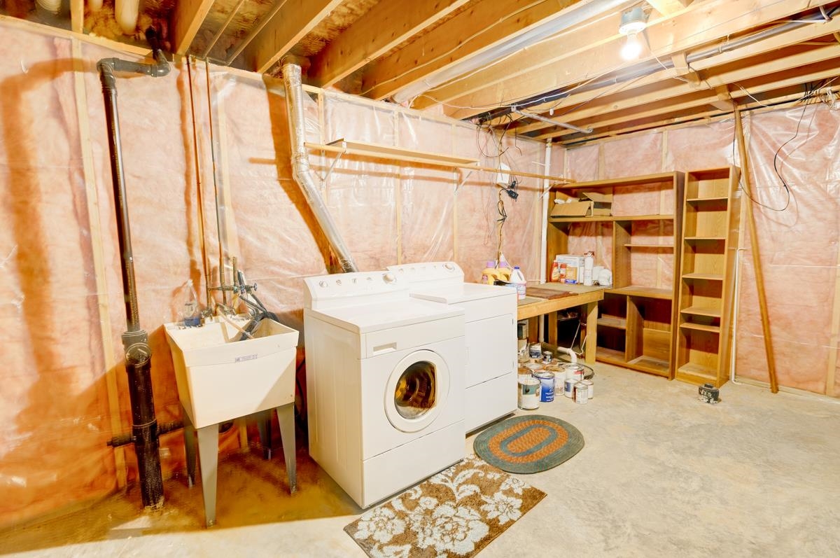 403 Hanson Road Stoughton, WI 53589 - Photo 22 of 30