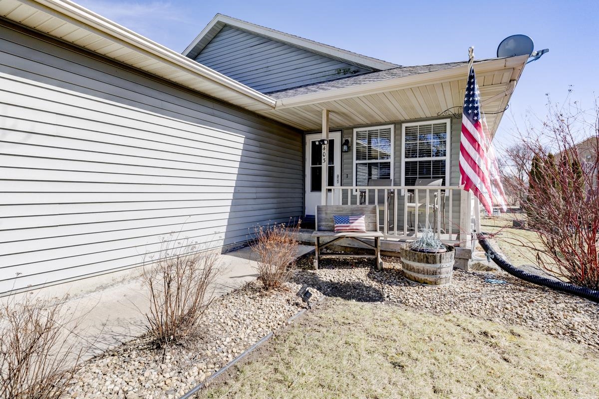 403 Hanson Road Stoughton, WI 53589 - Photo 27 of 30