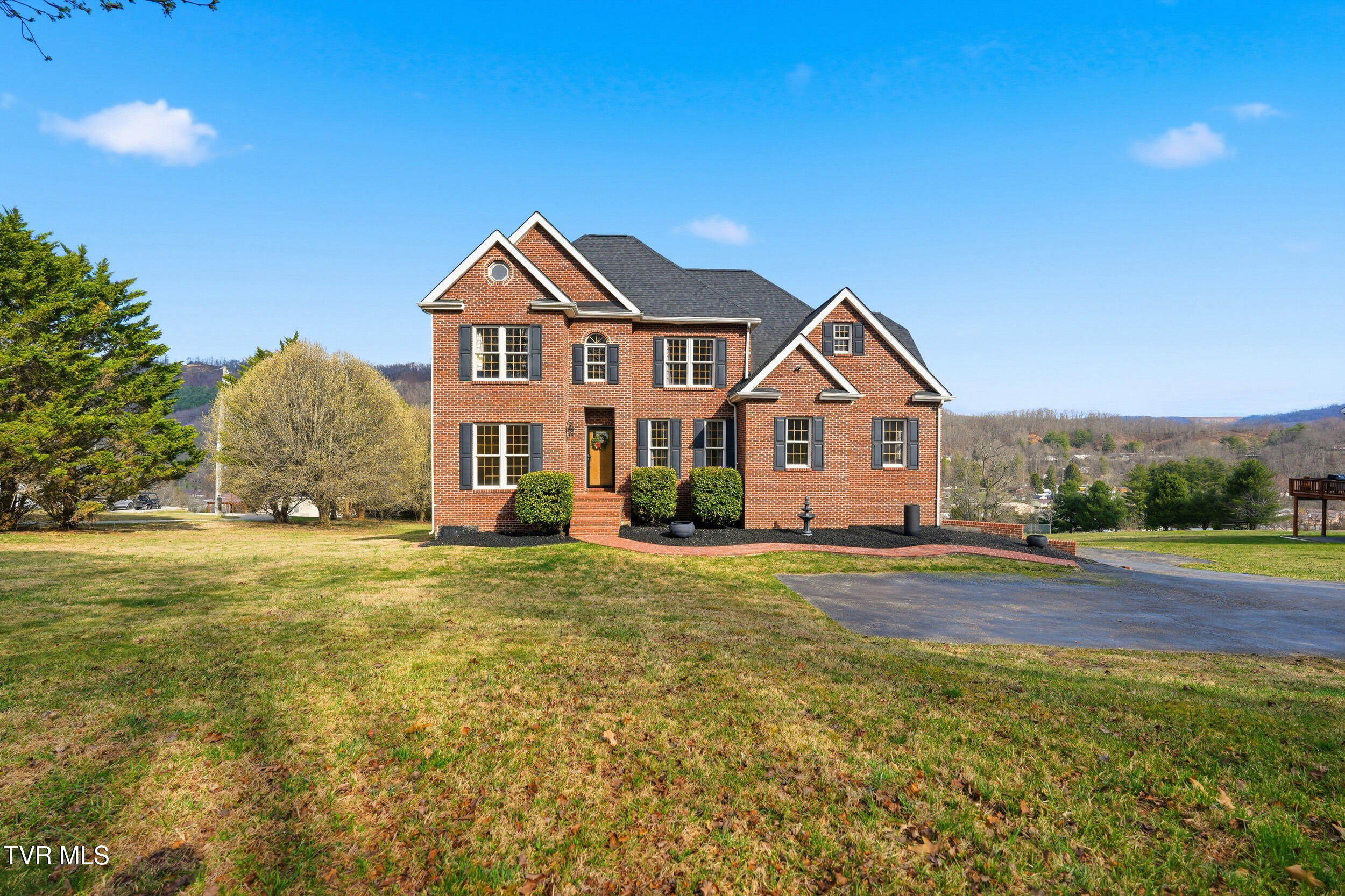 11515 Frederick Road Coeburn, VA 24230 - Photo 2 of 73 2_11515 frederick rd-26
