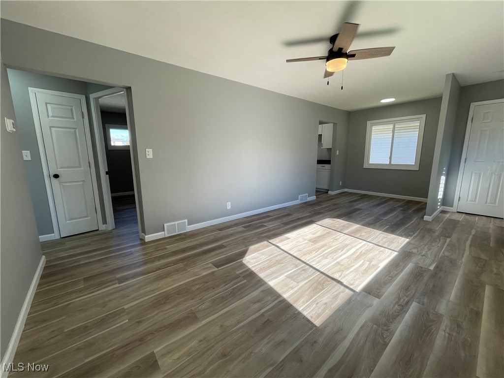 30227 Regent Road Wickliffe, OH 44092 - Photo 6 of 33 Gallery Image 6