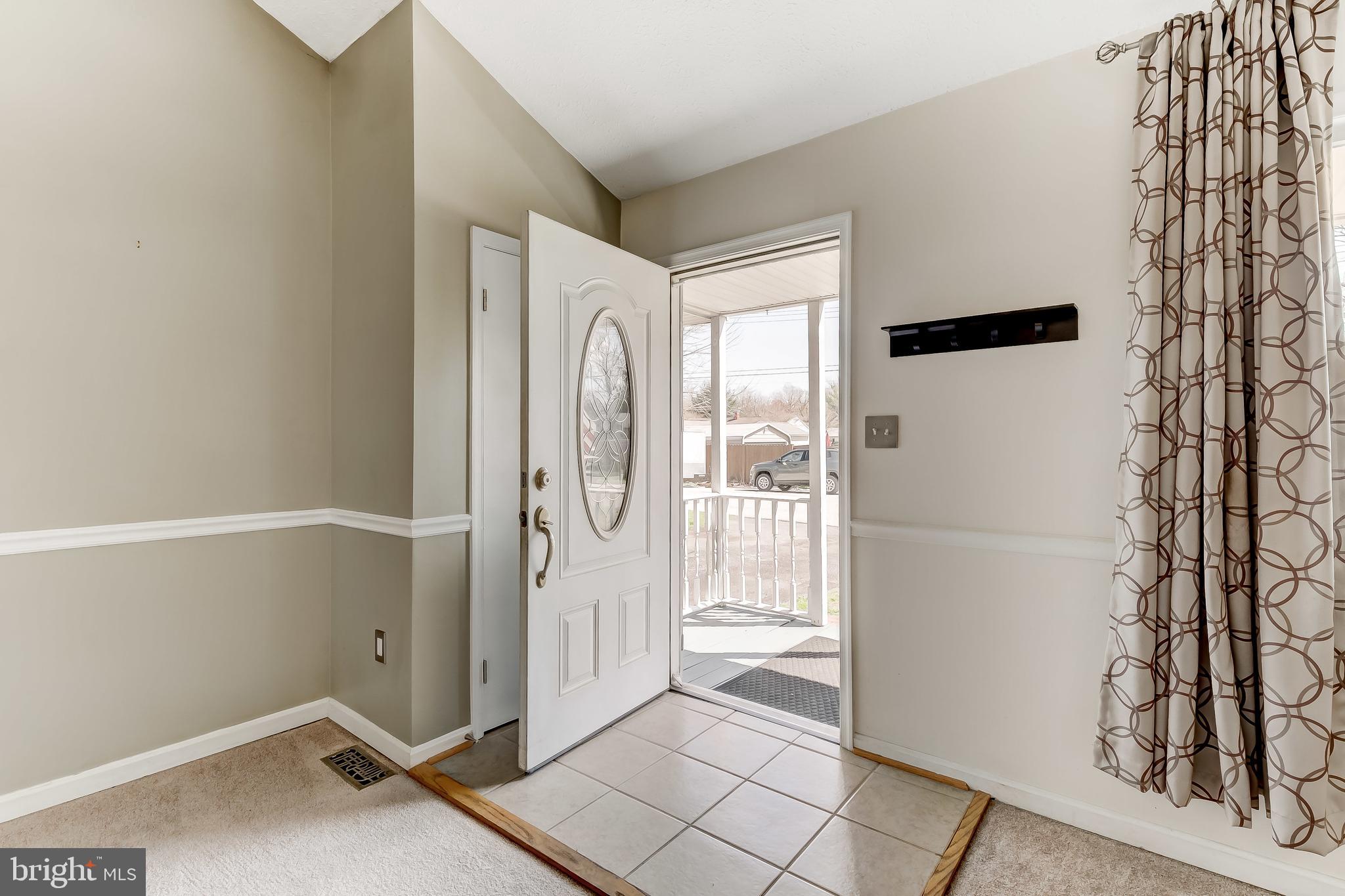 8380 Dunn Road Pasadena, MD 21122 - Photo 3 of 31 Gallery Image 3
