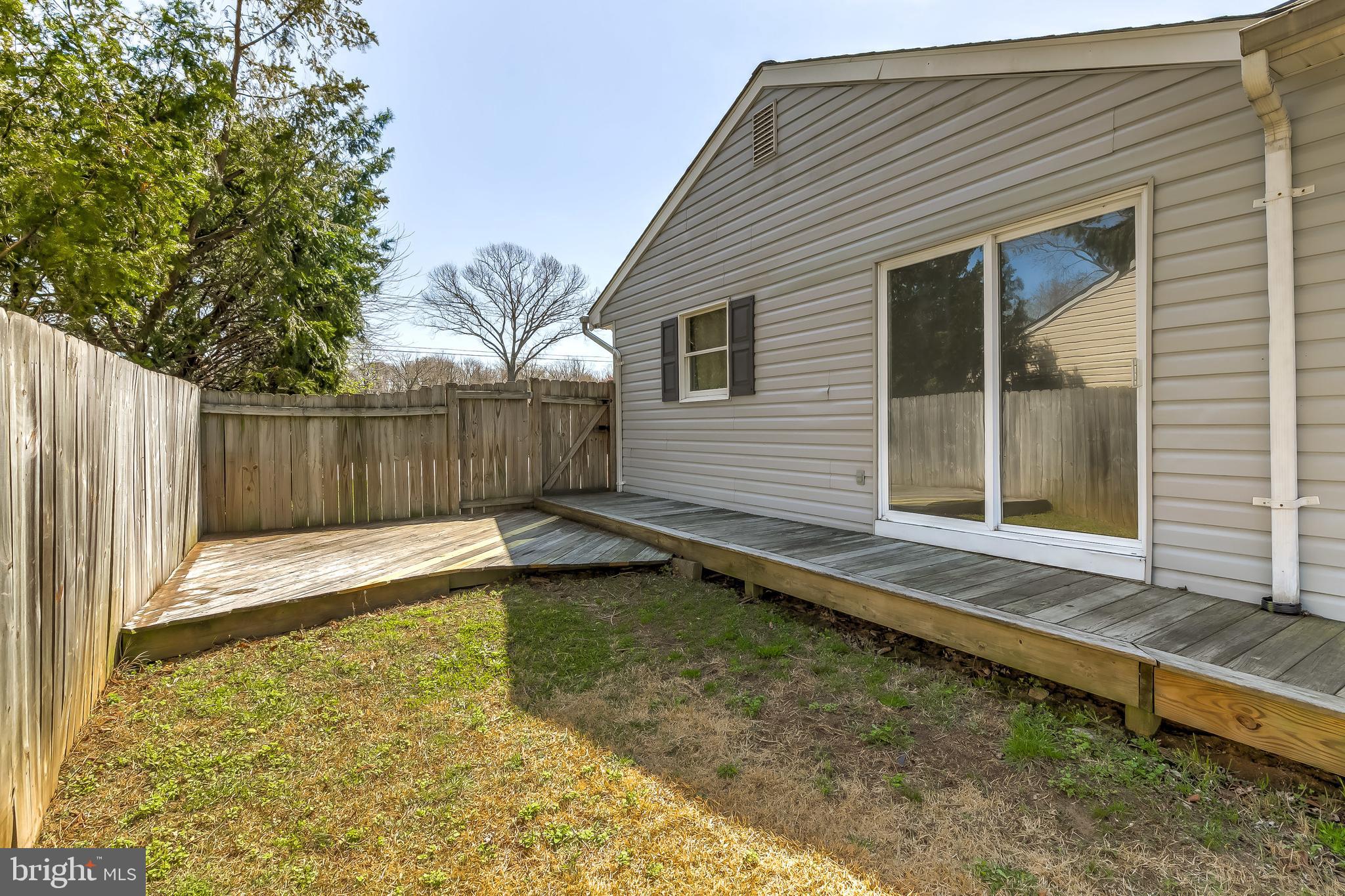 8380 Dunn Road Pasadena, MD 21122 - Photo 30 of 31 Gallery Image 30