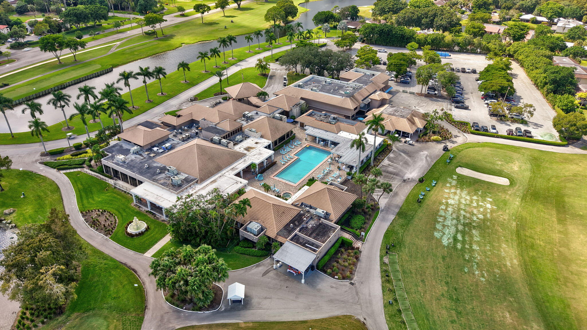 8450 Casa Del Lago, Unit J Boca Raton, FL 33433 - Photo 53 of 55 pool 2
