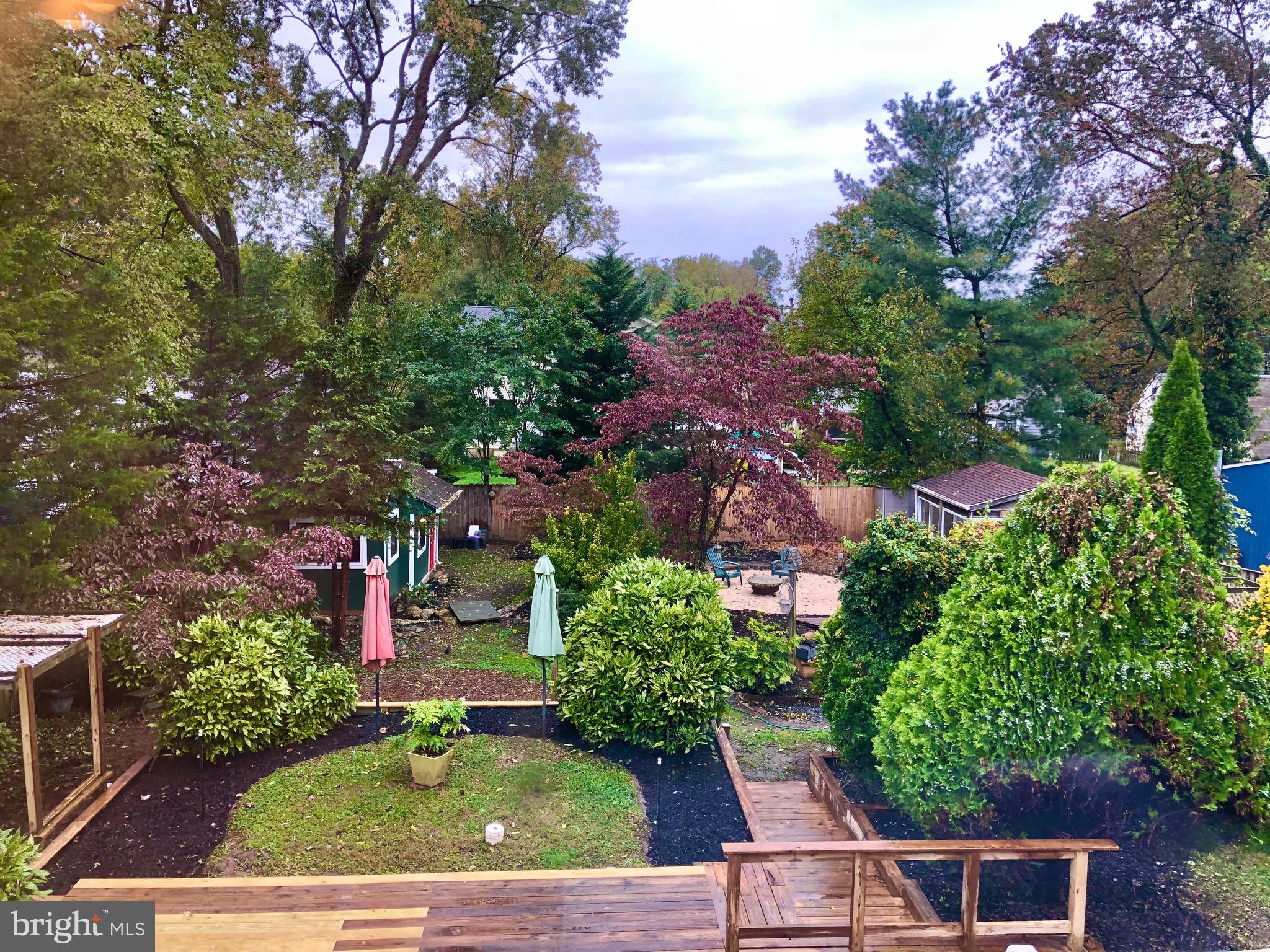 2928 Chestnut Road Edgewater, MD 21037 - Photo 3 of 24 Gorgeous Backyard!