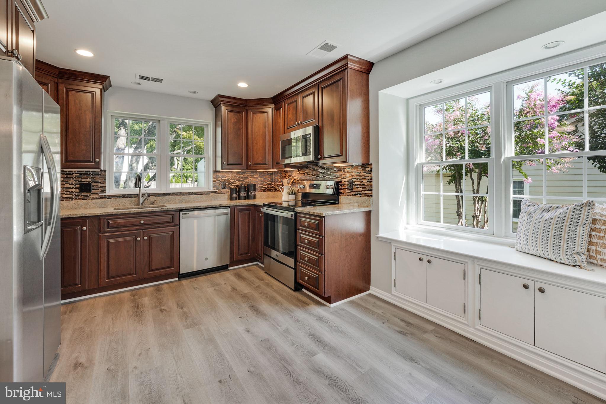 7007 Whetstone Road Alexandria, VA 22306 - Photo 11 of 44