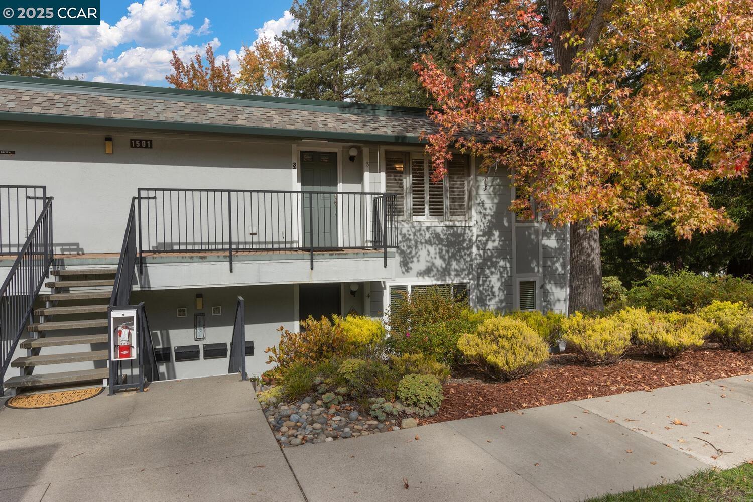 1501 Skycrest Drive, Unit 3 Walnut Creek, CA 94595 - Photo 20 of 55