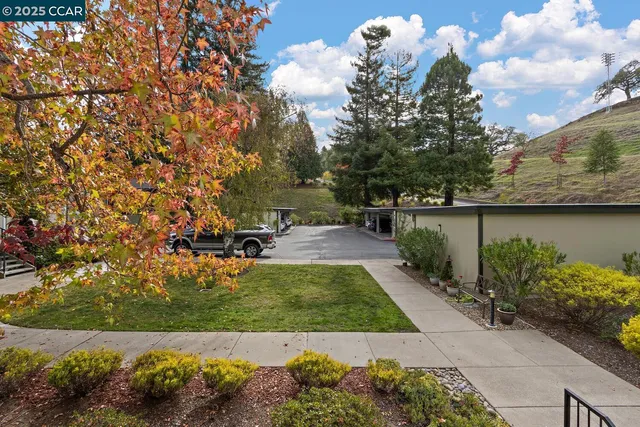 $295,000 | 1501 Skycrest Drive, Unit 3, Walnut Creek, CA 94595