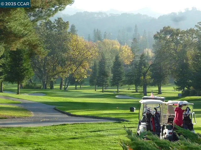 $295,000 | 1501 Skycrest Drive, Unit 3, Walnut Creek, CA 94595