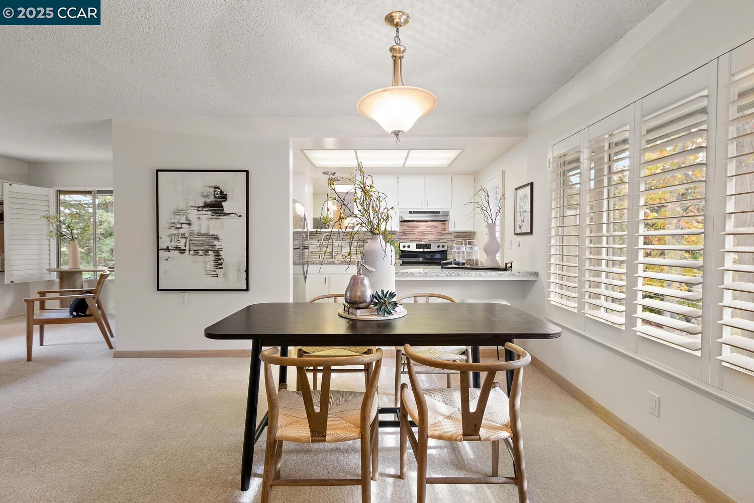 1501 Skycrest Drive, Unit 3 Walnut Creek, CA 94595 - Photo 4 of 55