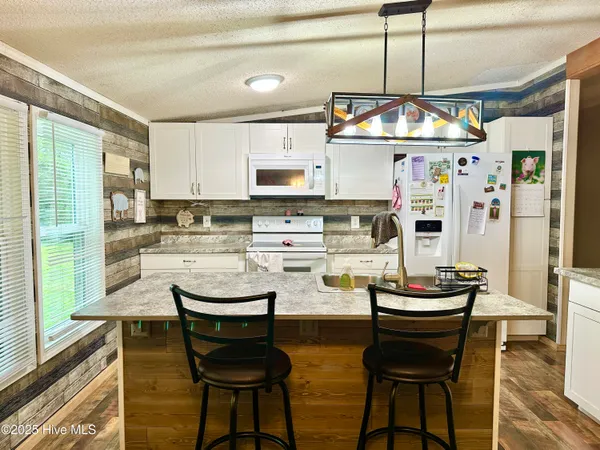 $190,000 | 1708 Highway 17, New Bern, NC 28560