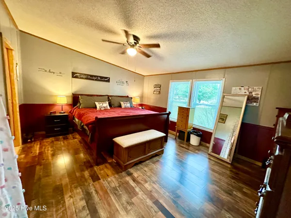 $190,000 | 1708 Highway 17, New Bern, NC 28560