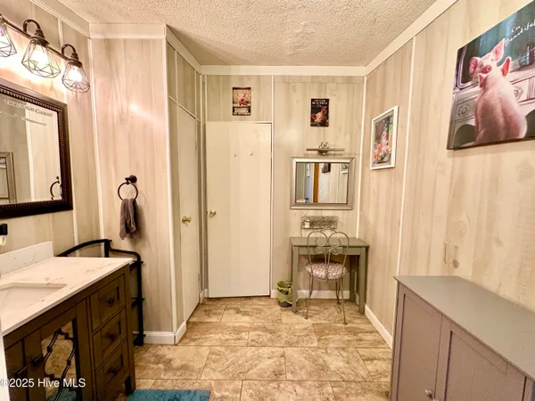 $190,000 | 1708 Highway 17, New Bern, NC 28560