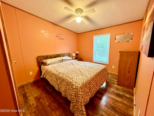 $190,000 | 1708 Highway 17, New Bern, NC 28560