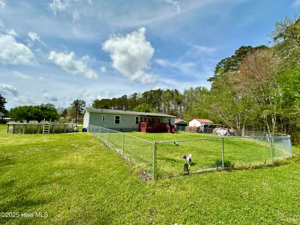 $190,000 | 1708 Highway 17, New Bern, NC 28560