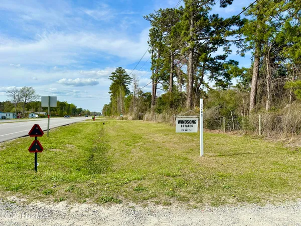 $190,000 | 1708 Highway 17, New Bern, NC 28560