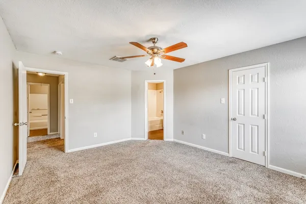 $1,820 | 8010 Suffield Glen Lane, Humble, TX 77338