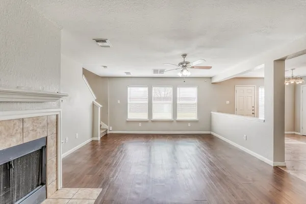 $1,820 | 8010 Suffield Glen Lane, Humble, TX 77338