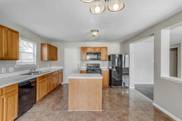 $1,820 | 8010 Suffield Glen Lane, Humble, TX 77338