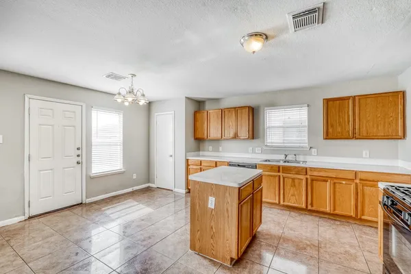 $1,820 | 8010 Suffield Glen Lane, Humble, TX 77338