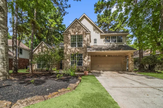 $677,000 | 170 Linton Downs Place, The Woodlands, TX 77382
