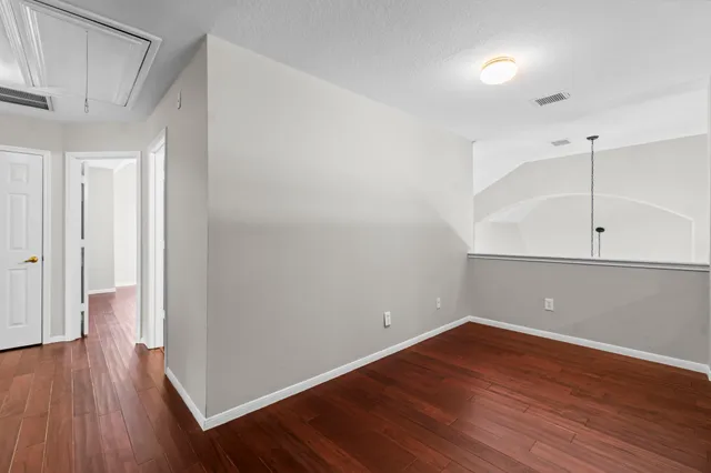 $677,000 | 170 Linton Downs Place, The Woodlands, TX 77382