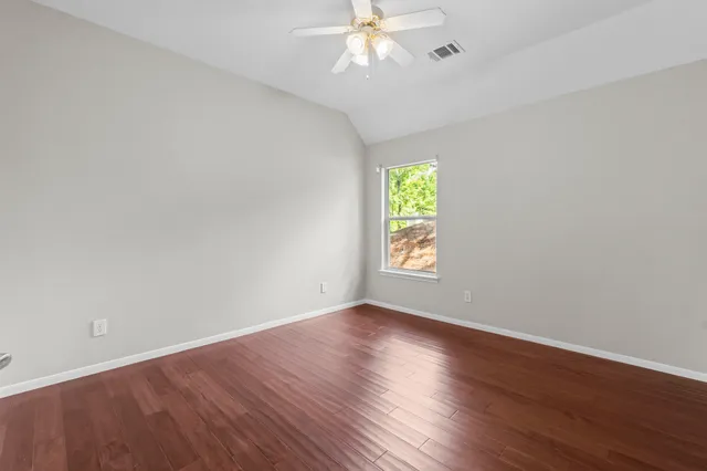 $677,000 | 170 Linton Downs Place, The Woodlands, TX 77382