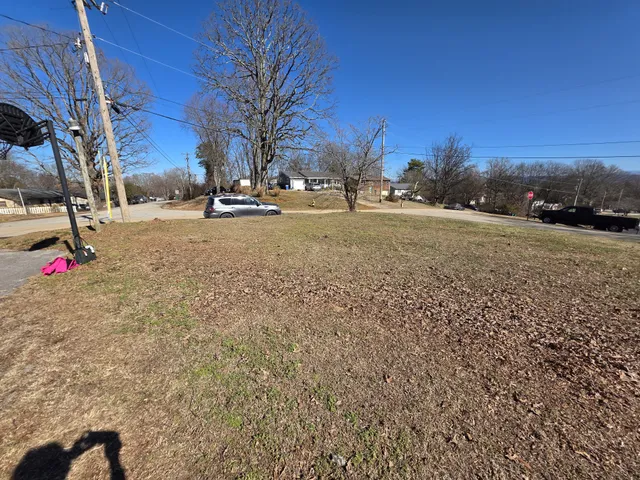 $309,000 | 2001 Lacy Lane, Maryville, TN 37801