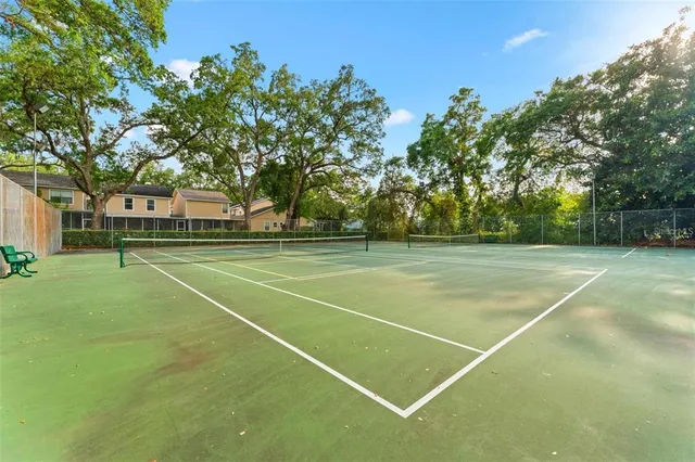 $2,300 | 2373 Hounds Trail, Palm Harbor, FL 34683