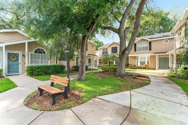 $2,300 | 2373 Hounds Trail, Palm Harbor, FL 34683