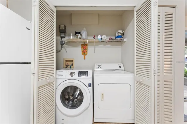 $2,300 | 2373 Hounds Trail, Palm Harbor, FL 34683