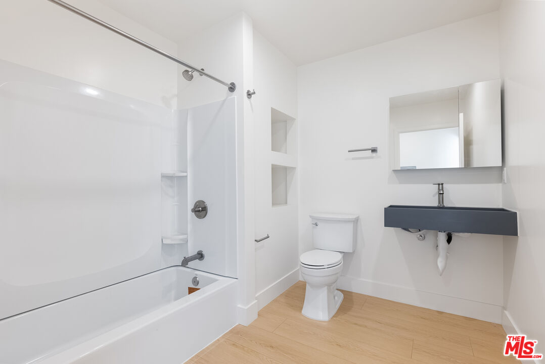 8561 Belmont Street, Unit 7 Cypress, CA 90630 - Photo 5 of 18