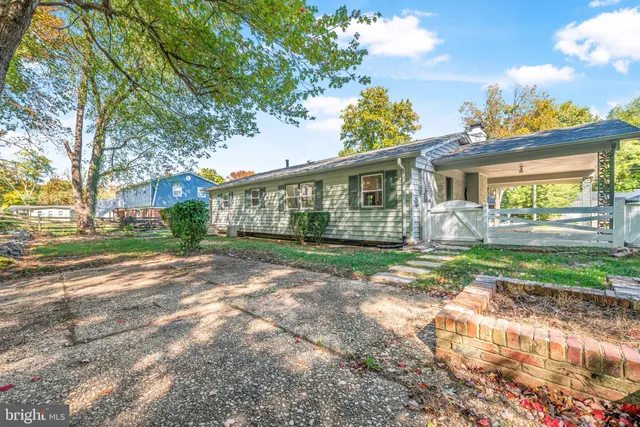 $469,000 | 9709 Dale Drive, Upper Marlboro, MD 20772