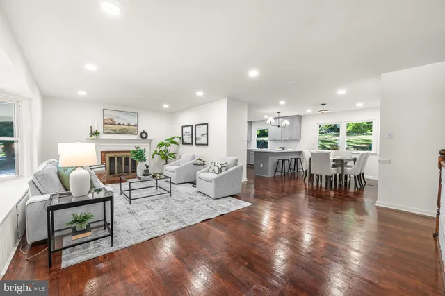 $469,000 | 9709 Dale Drive, Upper Marlboro, MD 20772