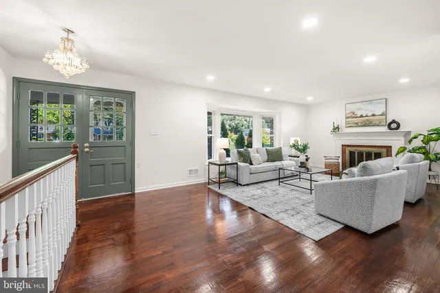 $469,000 | 9709 Dale Drive, Upper Marlboro, MD 20772