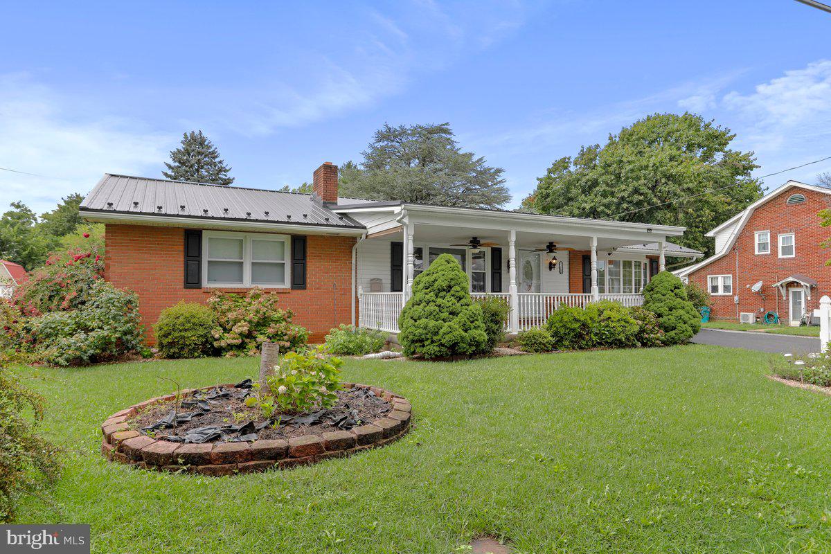 13506 Spriggs Road Hagerstown, MD 21742 - Photo 1 of 43 Front View
