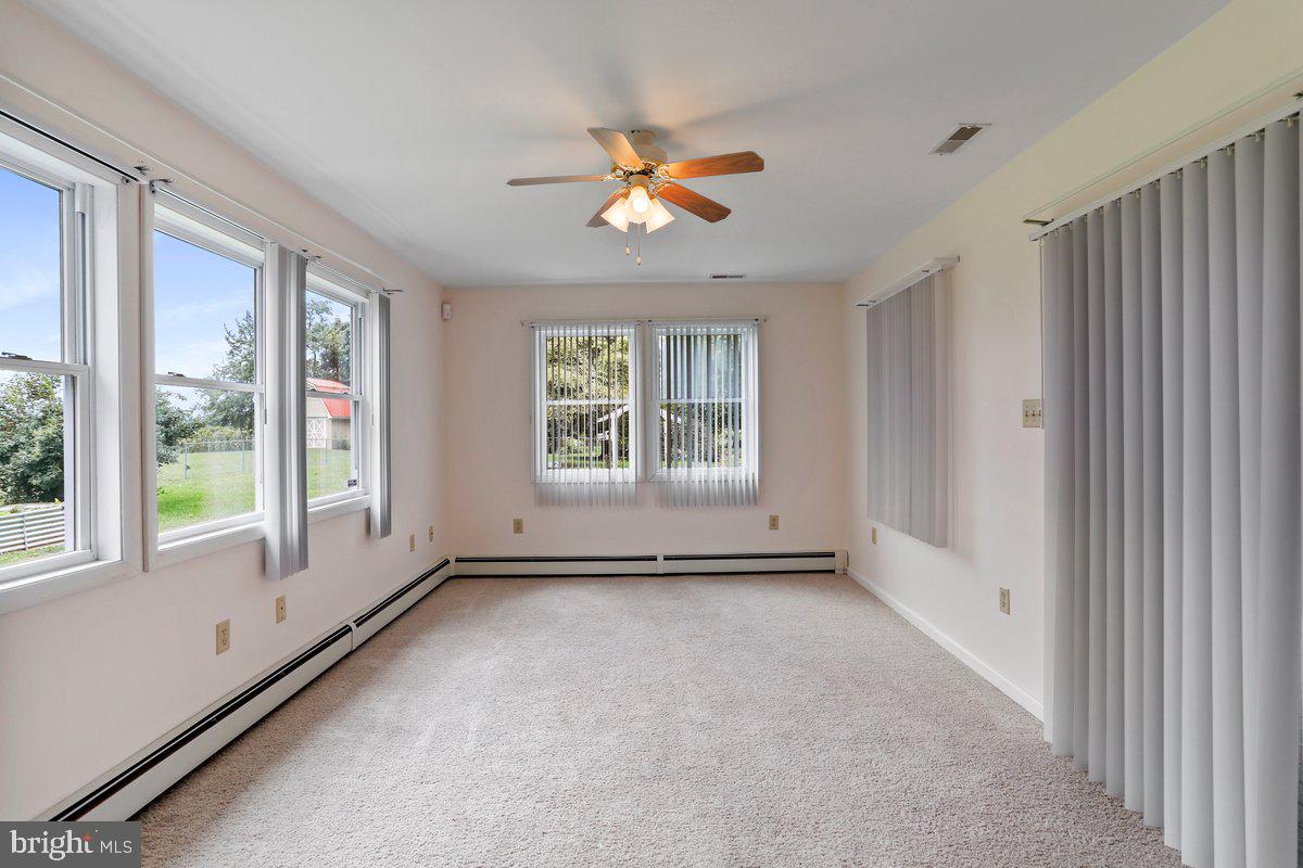 13506 Spriggs Road Hagerstown, MD 21742 - Photo 17 of 43 Family Room off kitchen