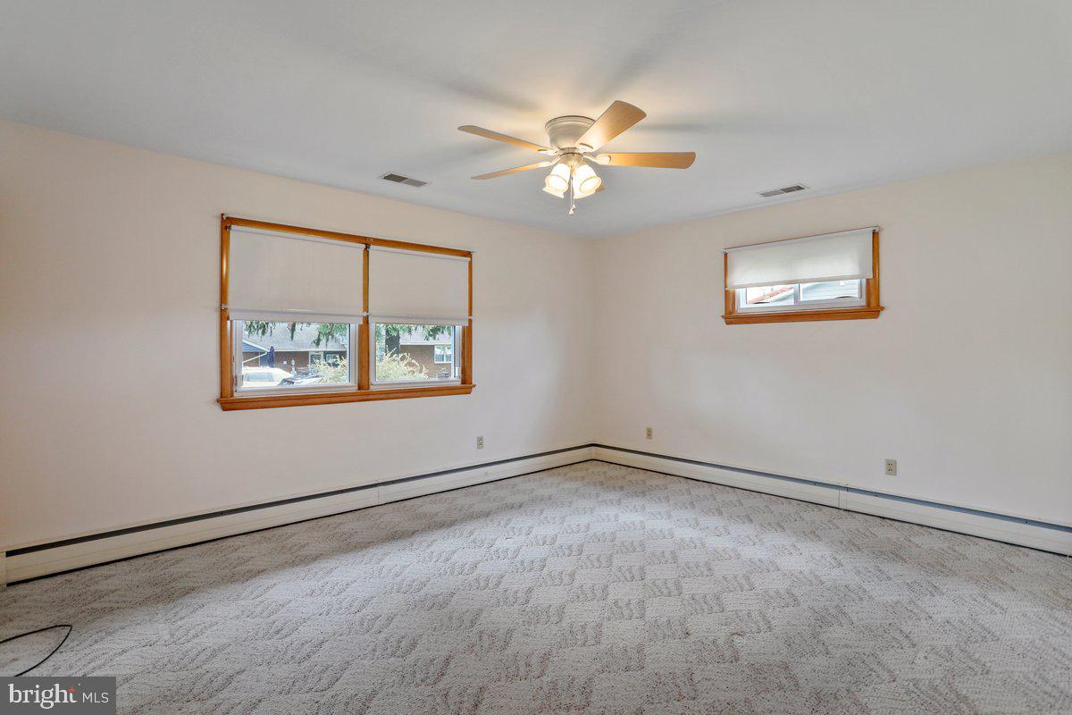 13506 Spriggs Road Hagerstown, MD 21742 - Photo 20 of 43 Bedroom