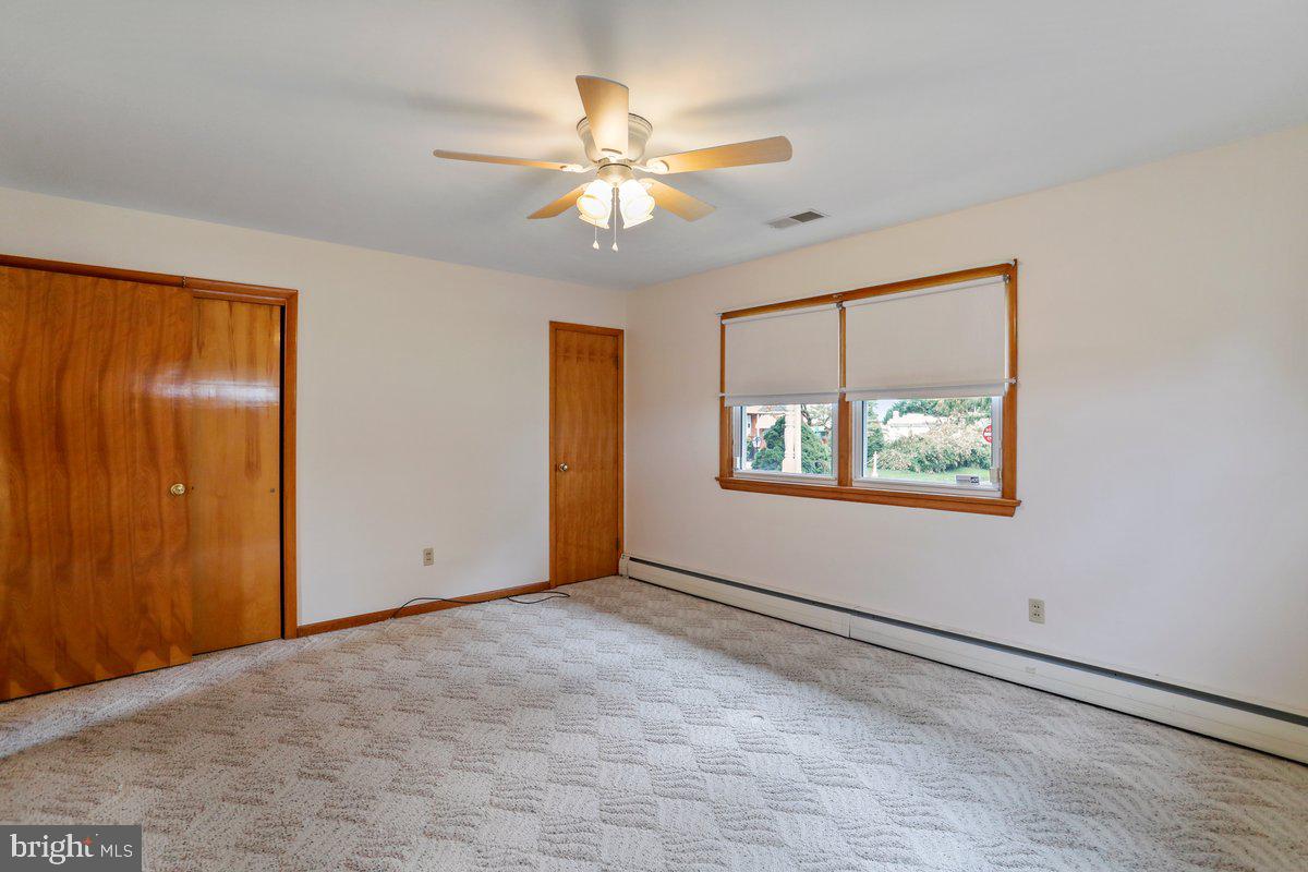 13506 Spriggs Road Hagerstown, MD 21742 - Photo 22 of 43 Bedroom