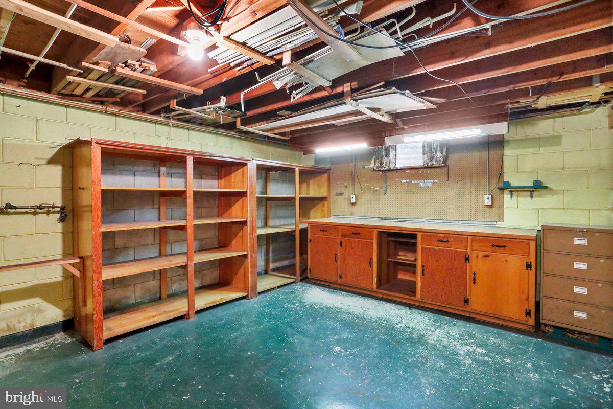 13506 Spriggs Road Hagerstown, MD 21742 - Photo 34 of 43 Utility room lower with lots of storage