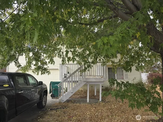 $429,900 | 1908 Mulberry Lane, Wenatchee, WA 98801