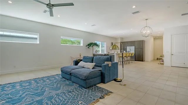 $2,500,000 | 1755 7th Street, Sarasota, FL 34236