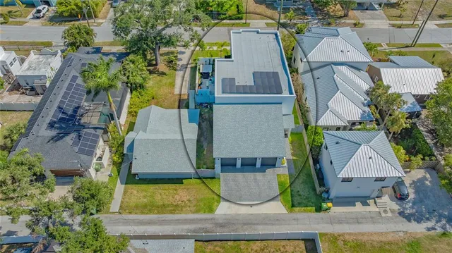 $2,500,000 | 1755 7th Street, Sarasota, FL 34236
